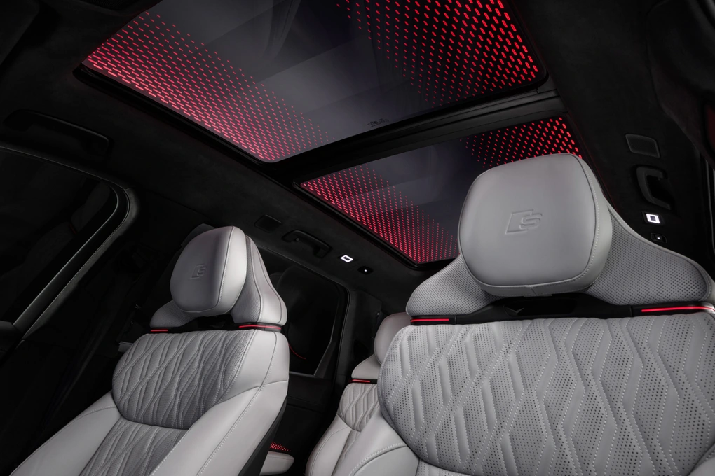 Audi Q9 được trang bị cửa đóng, mở điện như xe Rolls-Royce - 3