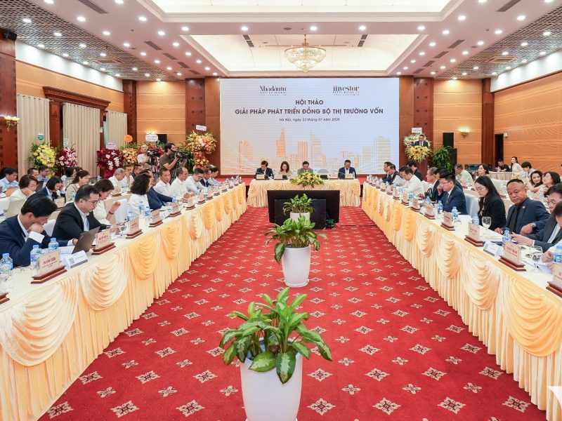 W-hoi thao dong bo thi truong von.jpg