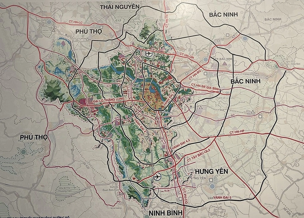 Hệ thống vành đai và cao tốc kết nối liên vùng.